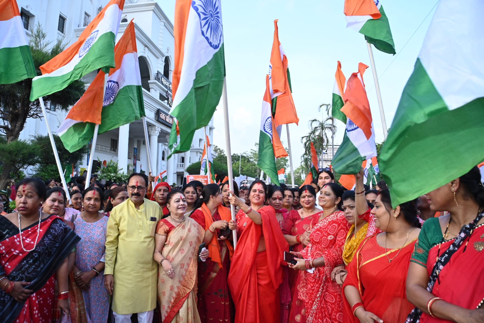 c7dfb9da-1e40-45ab-a0ba-1a5c25974555